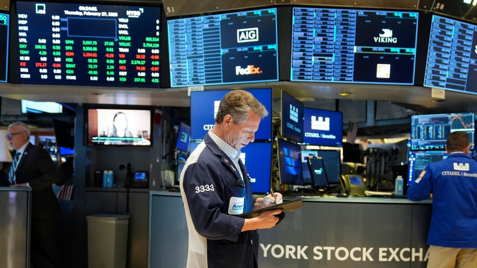 Stock Market Today: Wall Street Rises on Shutdown Deal Hopes Stock Market Today Wall Street Rises on Shutdown Deal Hopes